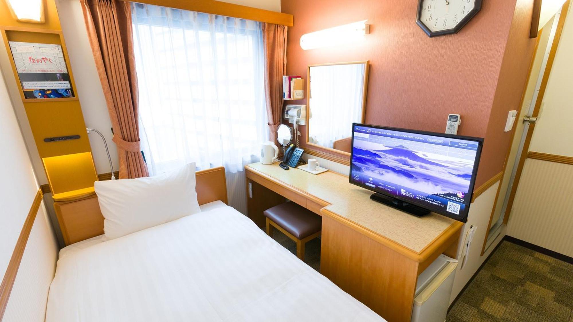Toyoko Inn Tokyo Shinagawa Aomono-Yokocho-Eki Ruang foto
