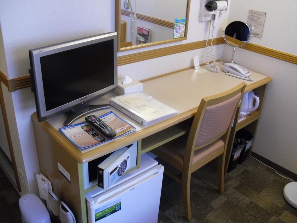 Toyoko Inn Tokyo Shinagawa Aomono-Yokocho-Eki Bagian luar foto